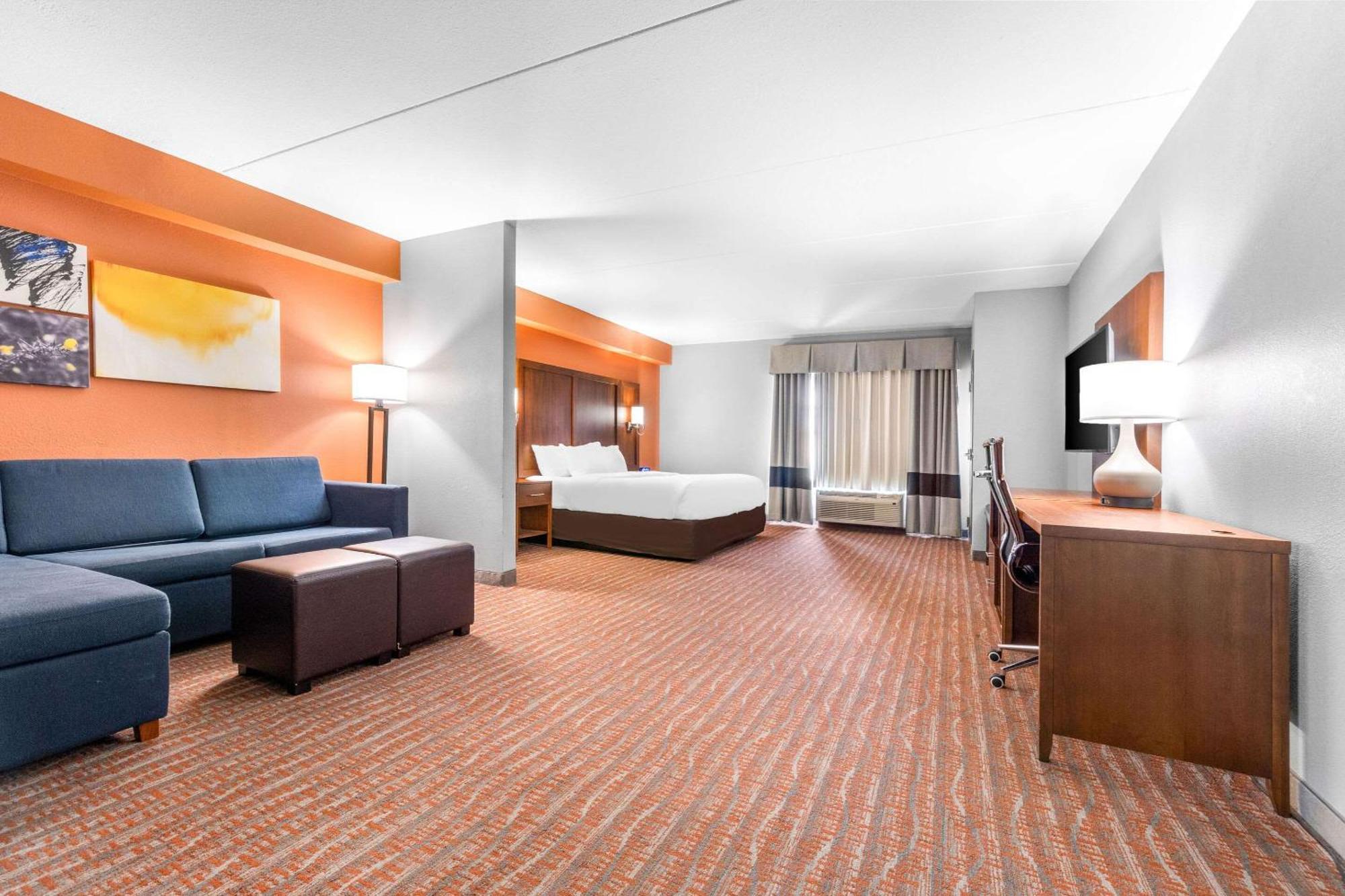 Comfort Suites Jackson I-40 מראה חיצוני תמונה