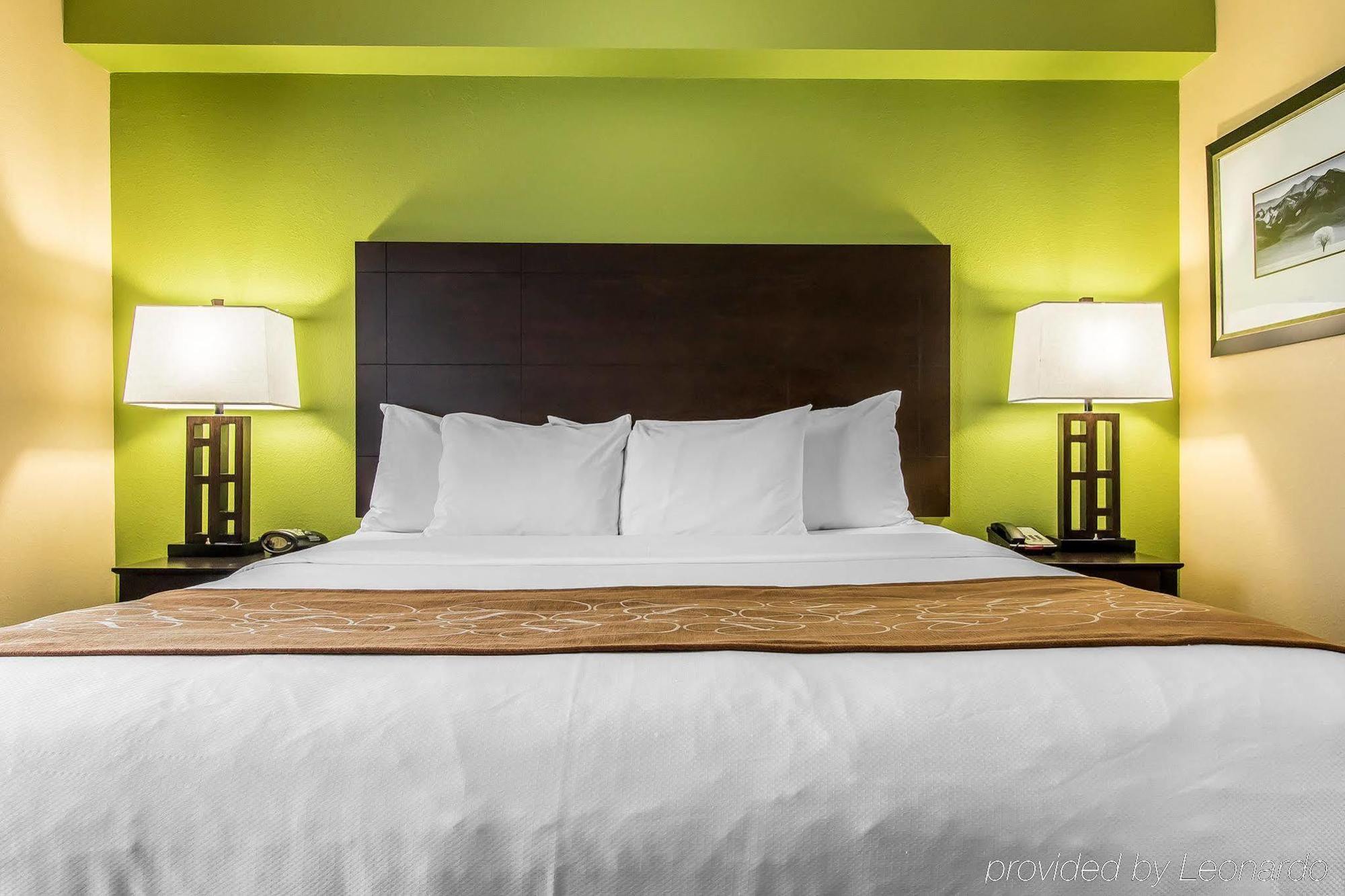 Comfort Suites Jackson I-40 מראה חיצוני תמונה