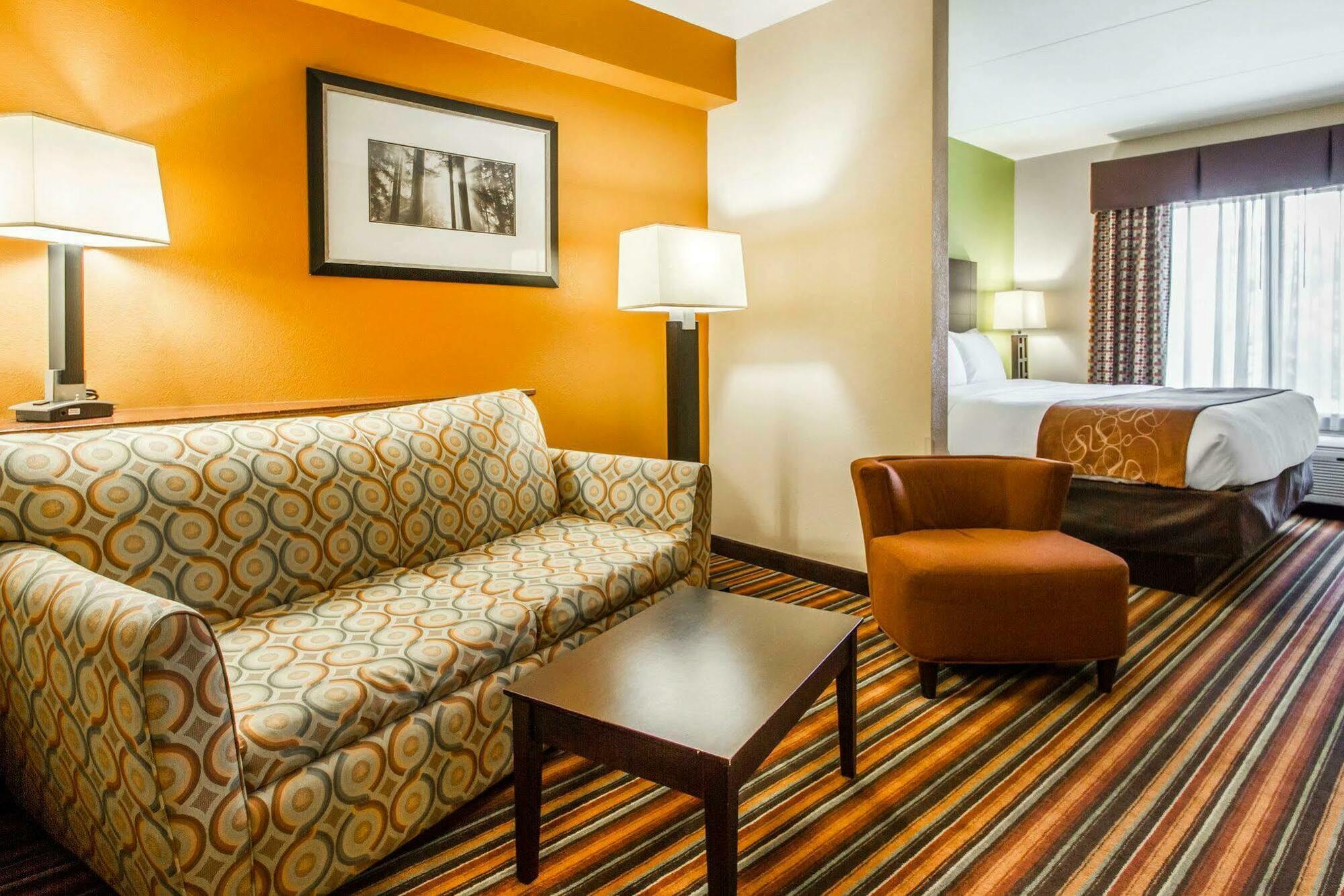 Comfort Suites Jackson I-40 מראה חיצוני תמונה